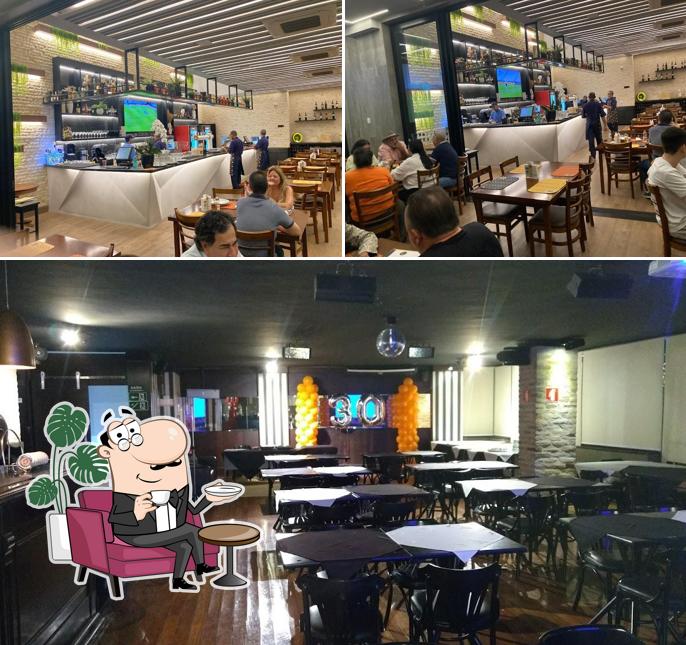 O interior do Chopp Time - Choperia e Restaurante