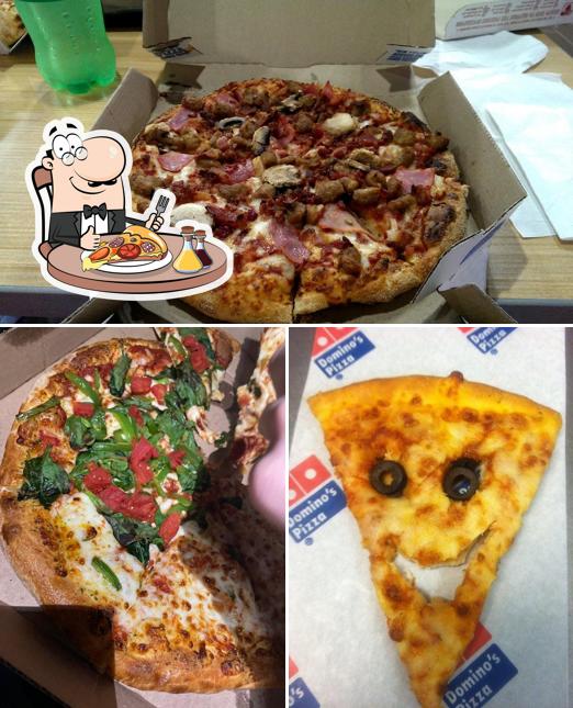Domino's Pizza in Valparaiso Restaurant menu and reviews