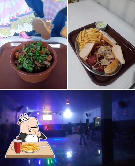 Peça batatas fritas no Recanto do Braga