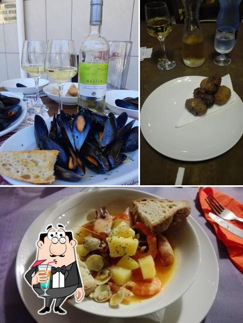 Questa è la foto che raffigura la bevanda e cibo di Specialmente Pesce trattoria