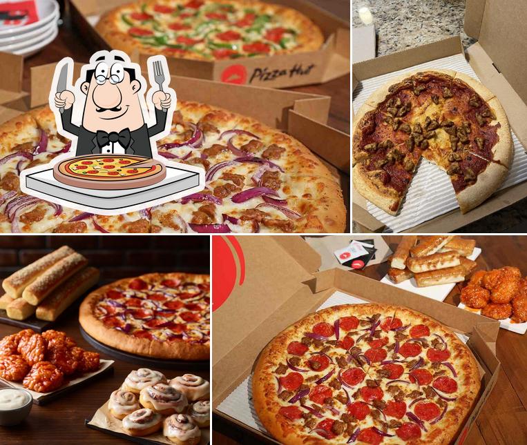 Pizza Hut, 7557 Osceola Polk Line Rd in Poinciana Restaurant menu and