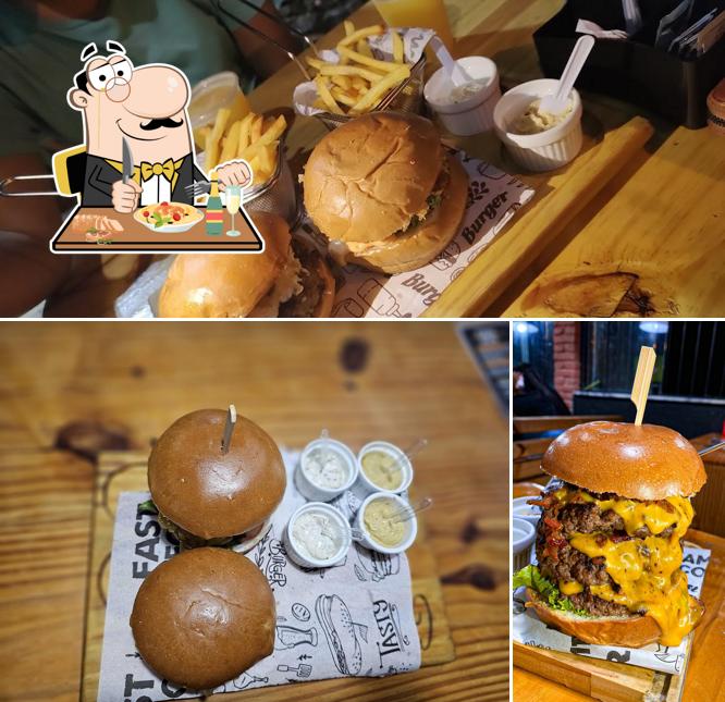 Comida em Gama Burguer - Hamburgueria Artesanal Maceió