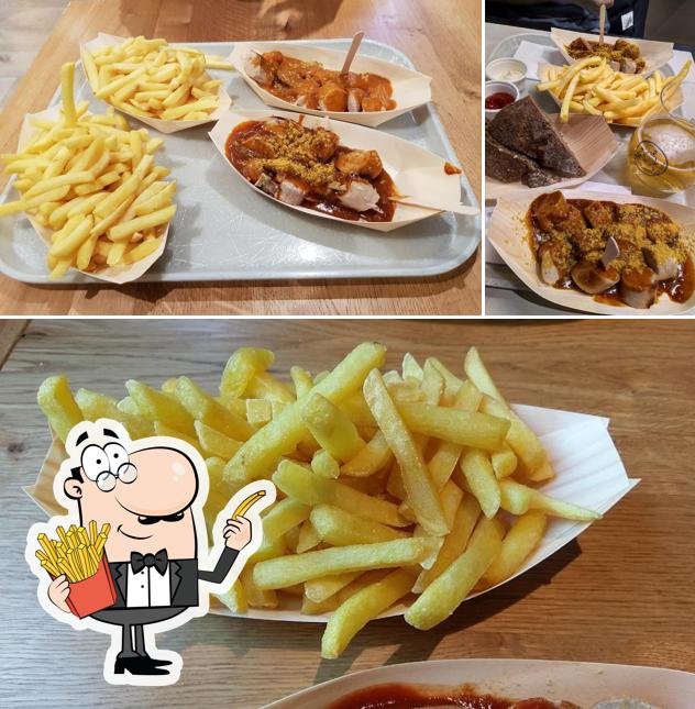 Ordina un piatto di chips a Wurst & Moritz Welle7 AG