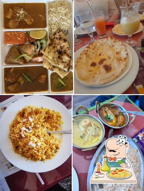 Food at Taj Mahal Restaurant Indien