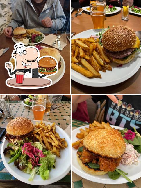 Les hamburgers de The Pig's Ear Pub will conviendront une grande variété de goûts