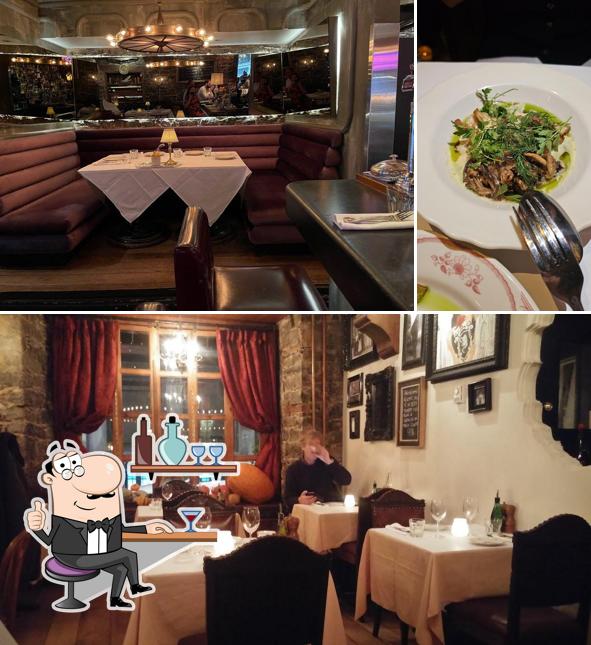 Installez-vous à l'une des tables de BARROCO