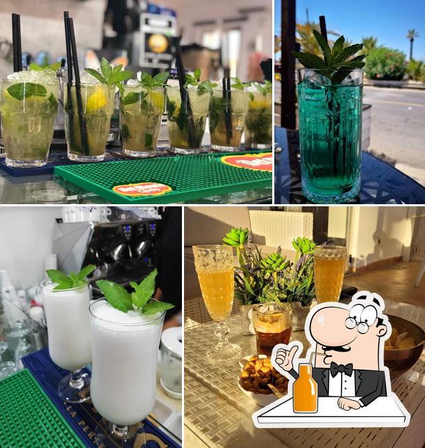 Goditi qualcosa da bere a Mojito Cafè