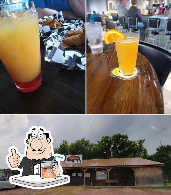 Buffalo Joe's Roadhouse in Smithland Restaurant reviews