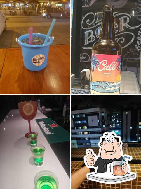 Wanderlust Hostel & Bar