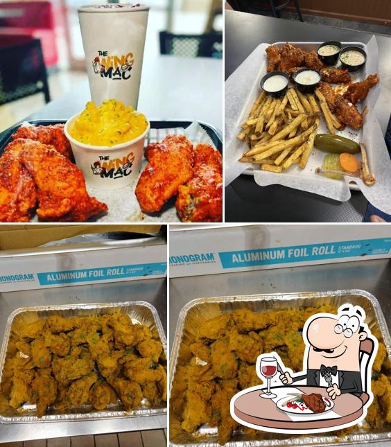 The Wing Mac in Addison Restaurant menu and reviews