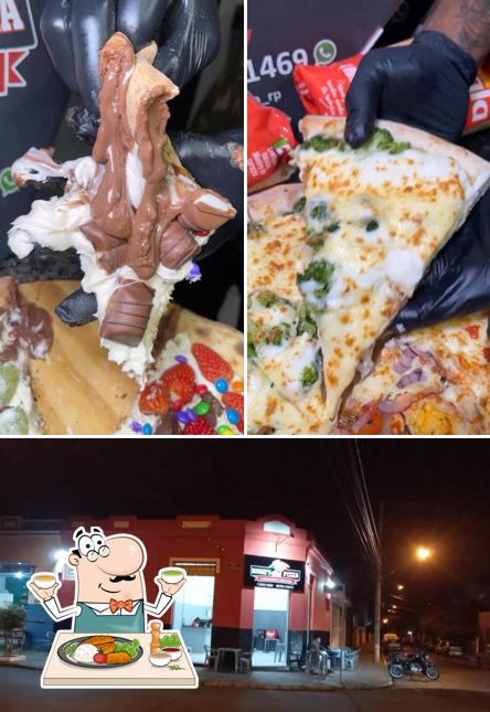 A imagem do DIONES PIZZA’s comida e exterior