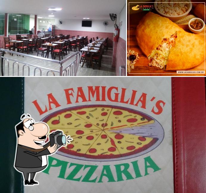 Here's a photo of Pizzaria La Famiglia`s