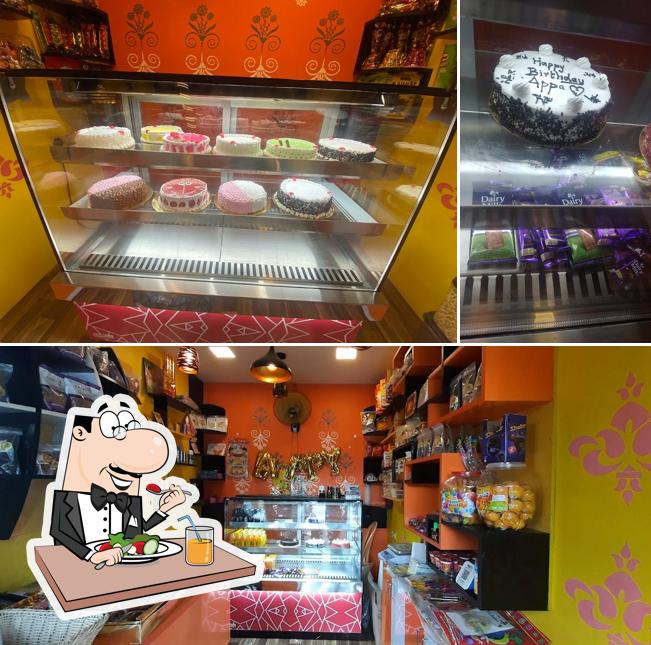 Food at Ary cakes and nuts