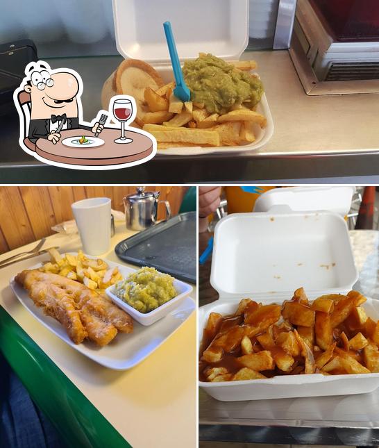 Gold Medal Fish & Chips, 72 Old St in AshtonunderLyne Restaurant