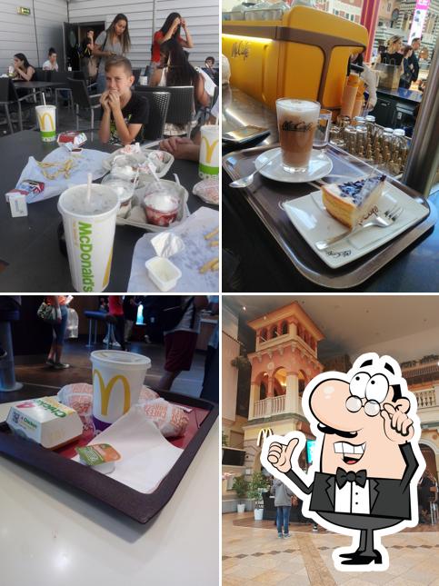 L'intérieur de McDonald's Pasching