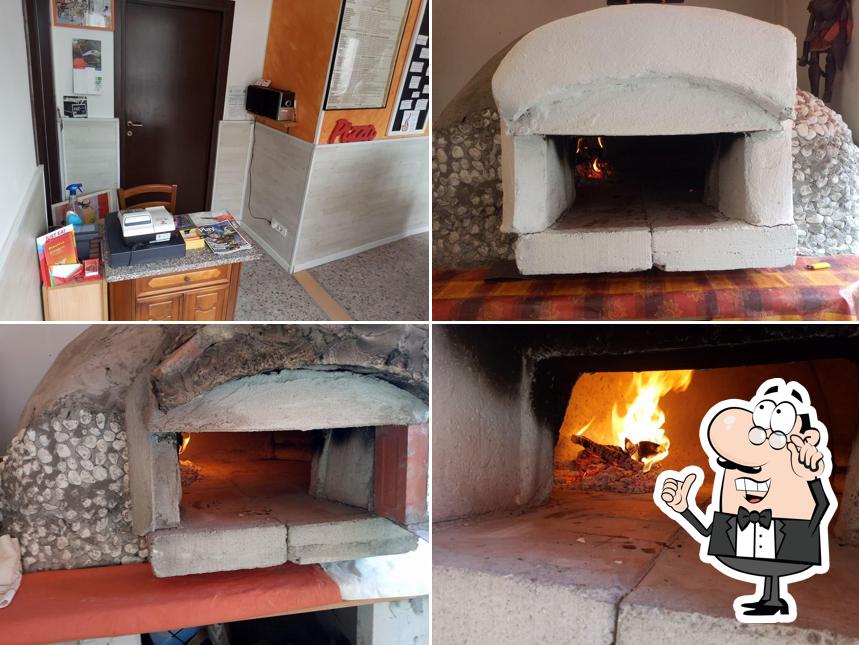 Gli interni di Pizzeria stella sirio