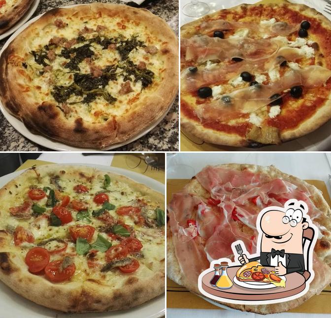 Scegli una pizza a Cento Pizza