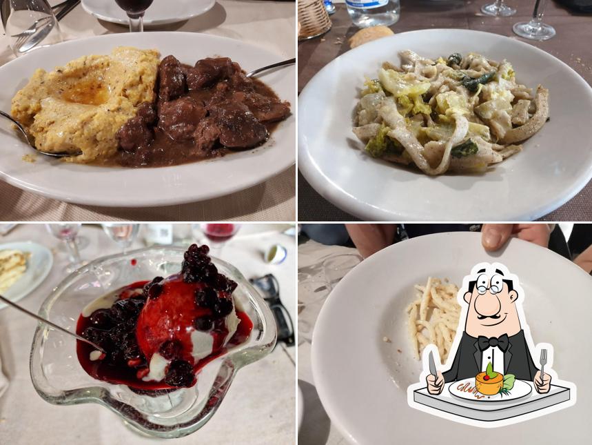 Platti al Ristorante Trattoria Regina