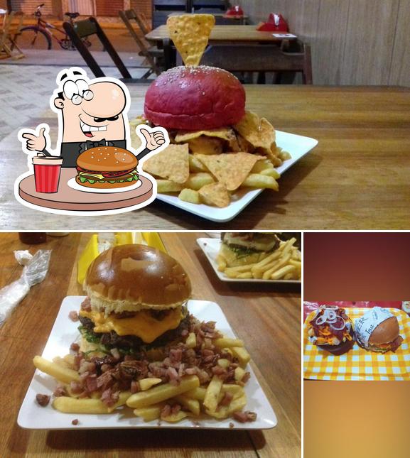 Experimente um hambúrguer no Chicago Burguer