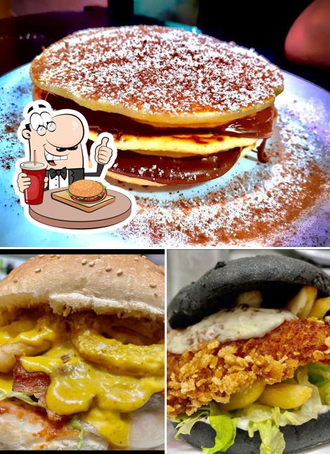 Prenditi un hamburger a Falera