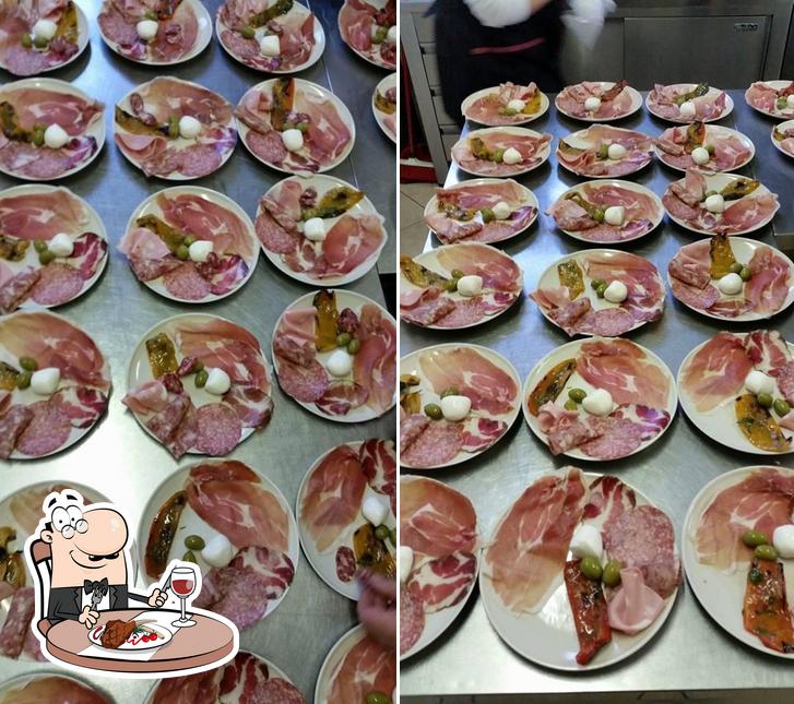 Scegli i piatti di carne a Gli Amici Del Boschetto ZI Righetto Rocca Priora