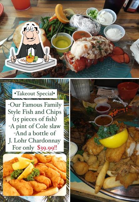 Еда в "The Quarterdeck Seafood Bar & Grill"