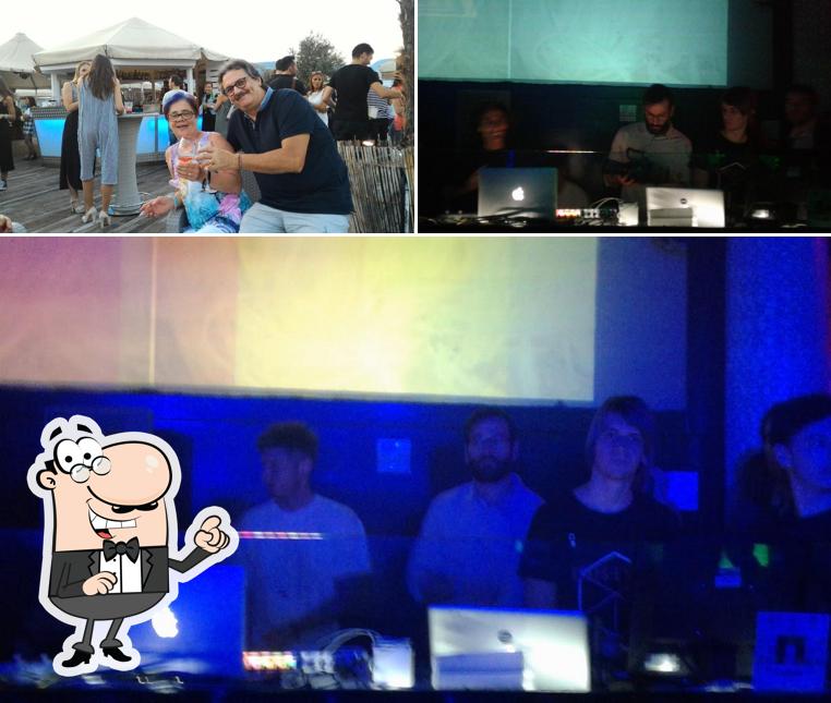 Dai un'occhiata agli interni di CLUB 85 BOLZANO