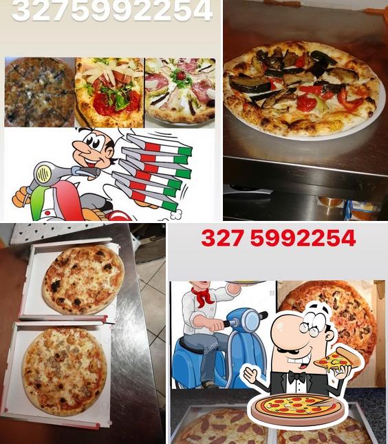 Ordina tra le molte varianti di pizza