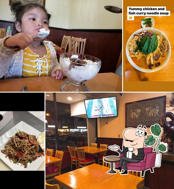 Lanxang Star Restaurant in Dracut Restaurant menu and reviews