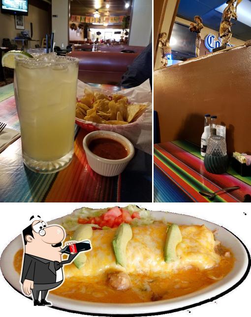Estas son las fotografías que hay de bebida y comida en Tafolino's Mexican Restaurant