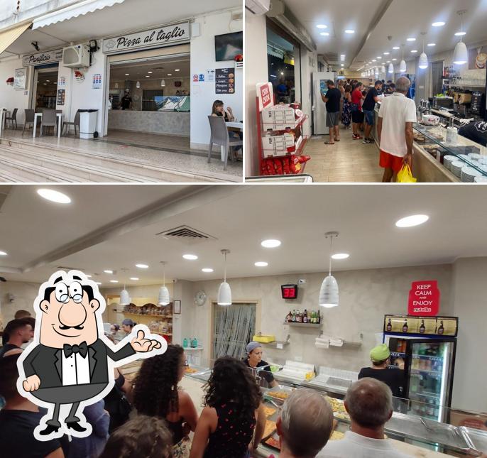 L'intérieur de Baker's Shop Pizzeria e Gelateria