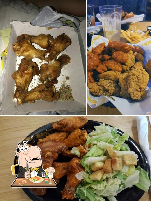 Buffalo Wild Wings in Everett Restaurant menu and reviews