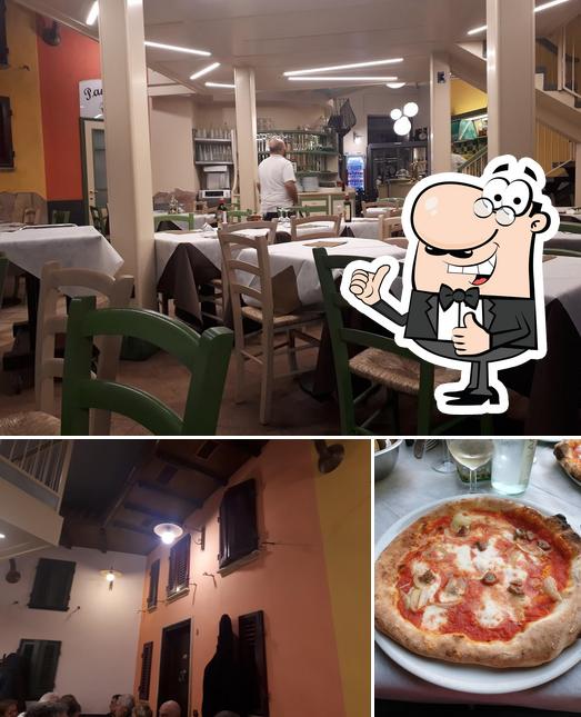 Ecco una foto di Pizzeria Pizza In Piazza Di Pernice Enzo