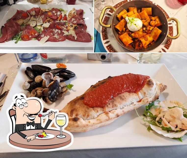 Cibo al Ristorante Pizzeria Marinara