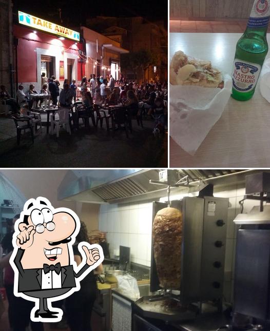 Guarda la foto che mostra la interni e birra di Take Away