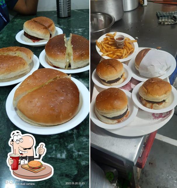 Anna Burger cafe, Pune - Restaurant reviews