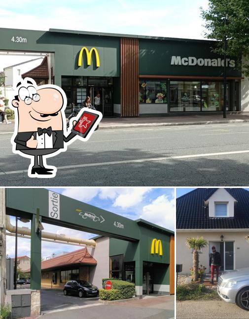 L'extérieur de McDonald's