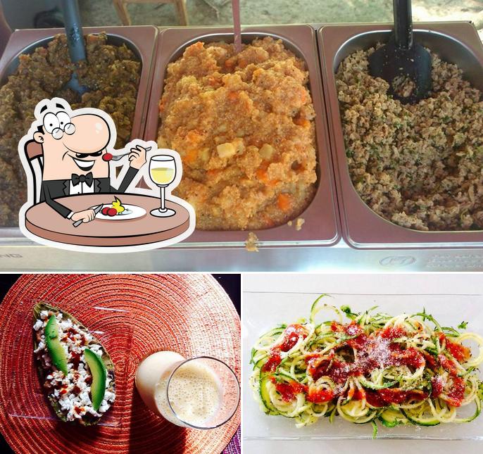 Deli Place Reposteria y lunch caseros desserts, Monterrey
