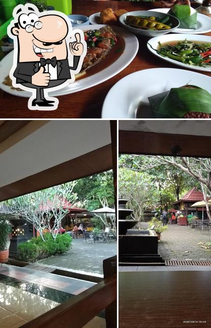 Rm Saung Apung Villa Nusa Indah Restaurant Depok Restaurant Reviews