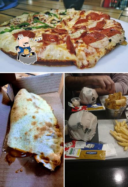Comida em Domino's Pizza - Campo Grande RJ