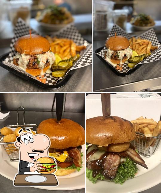 Fletcher's Sports Grill in Peoria Restaurant menu and reviews