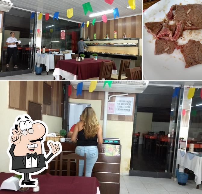 O Restaurante avenida center se destaca pelo interior e eu no