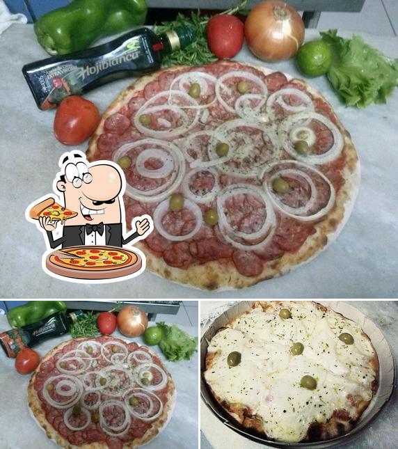 Escolha pizza no Restaurante E Pizzaria Maná