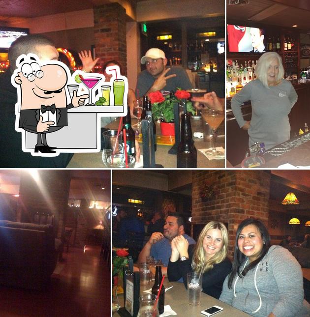 Cocktails Lounge in Fort Wayne Restaurant menu and reviews