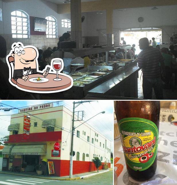 A imagem da comida e cerveja no Cantina Do Pedro