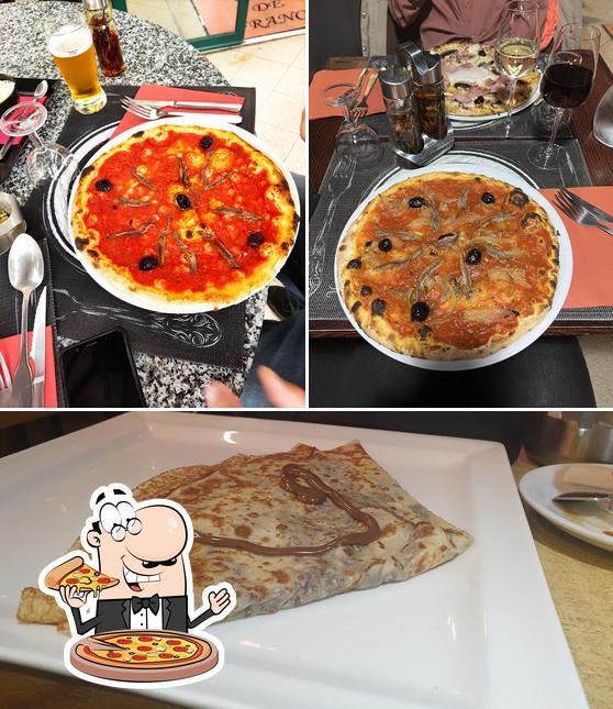 Essayez des pizzas à Café de France