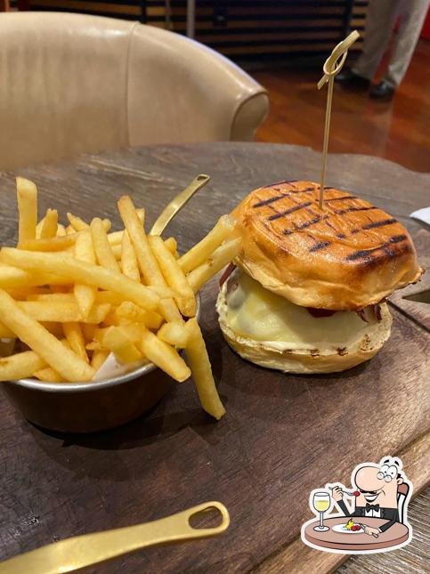 Comida em Esch Café
