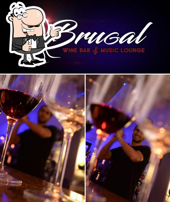 Ecco una foto di Brugal Wine Bar