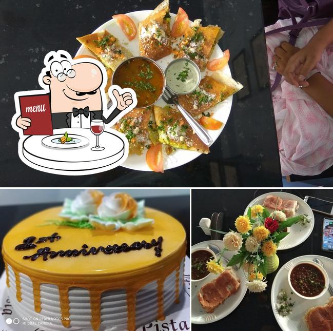 Delicious Street Food's Café