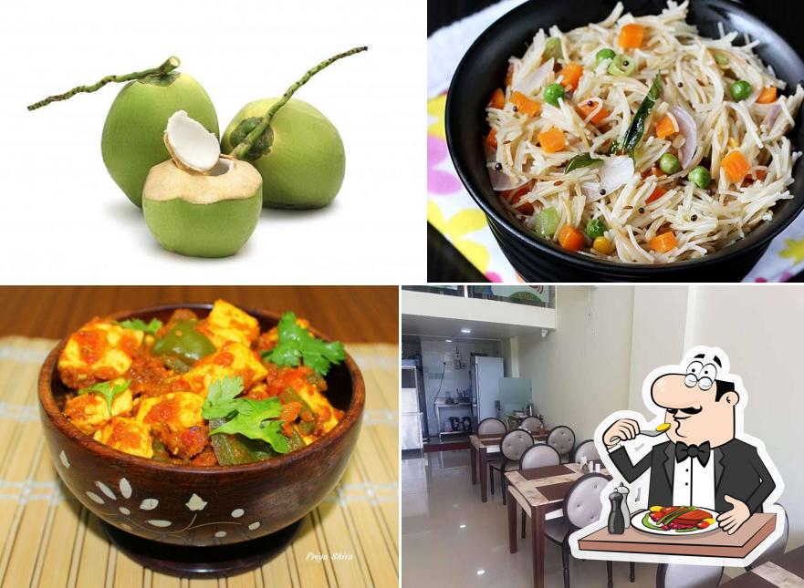 Food at DAKSHINAYAM